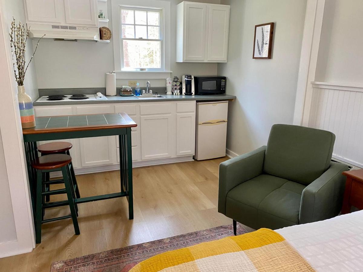 Hanscom'S Motel & Cottages بار هاربور المظهر الخارجي الصورة