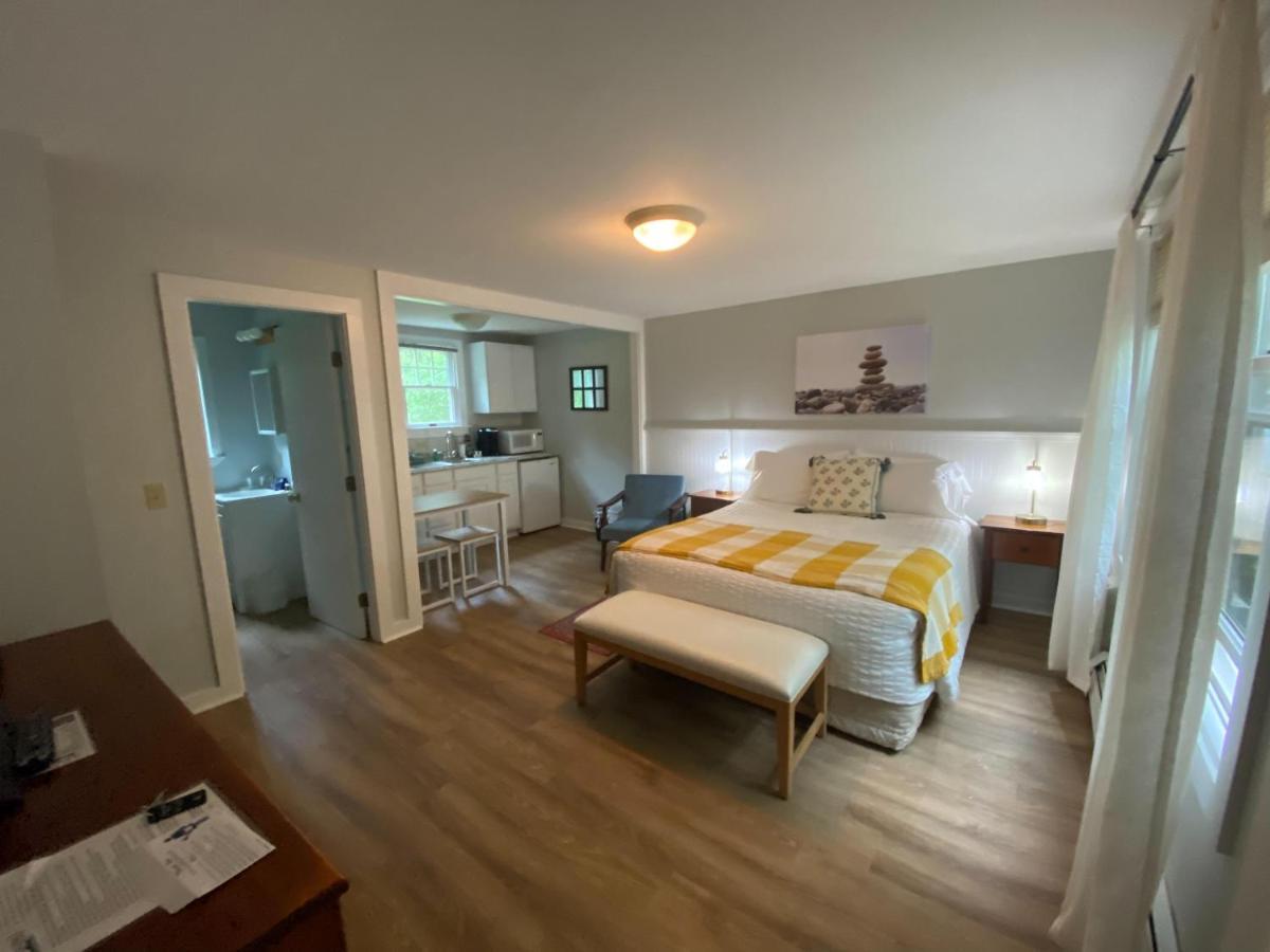 Hanscom'S Motel & Cottages بار هاربور المظهر الخارجي الصورة